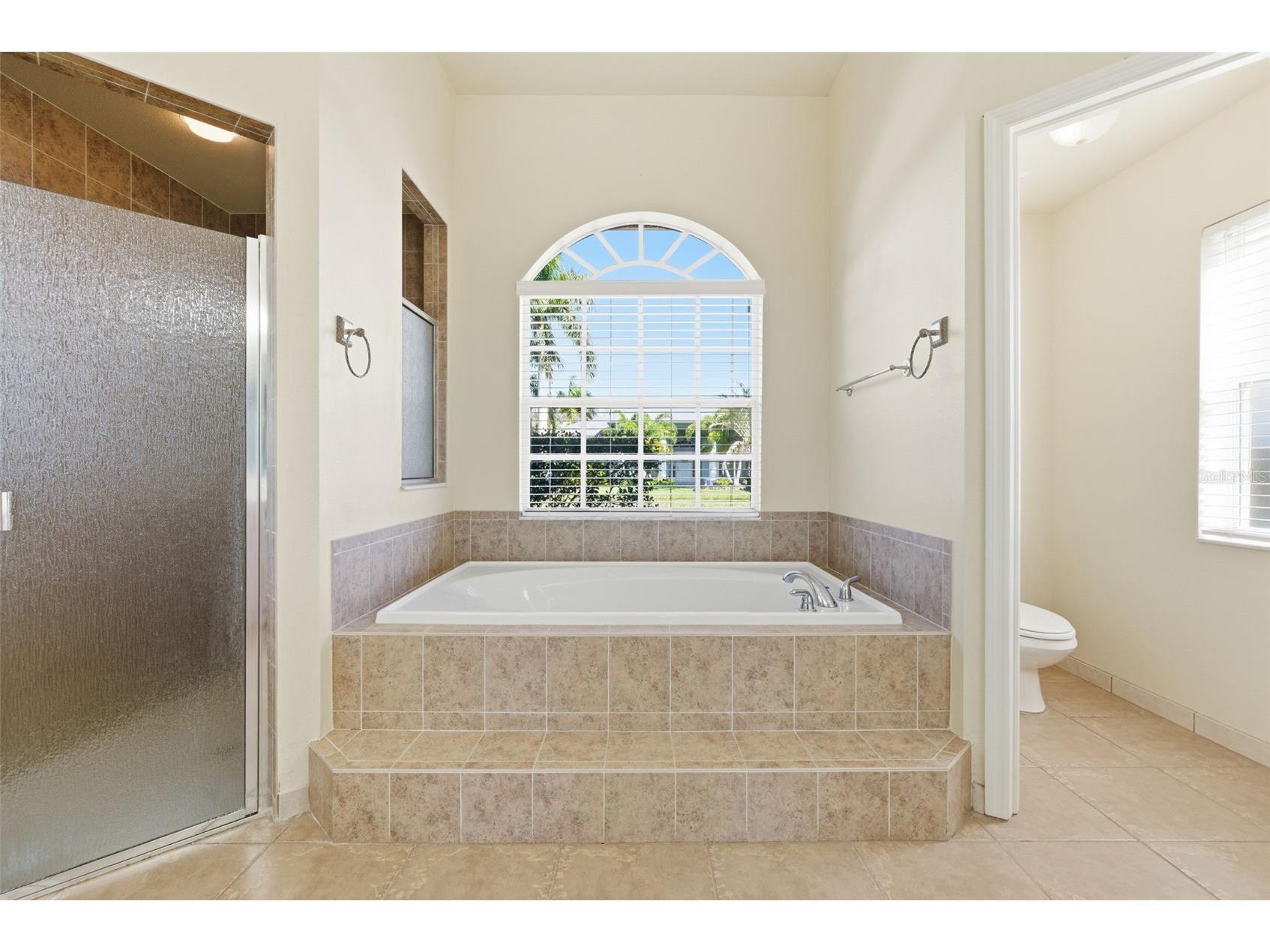 915 Vista Verde Lane Ruskin FL 33573 TB8473475 image23