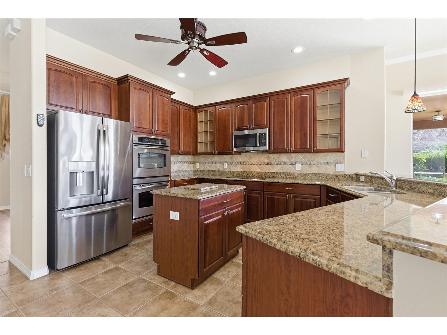 915 Vista Verde Lane Ruskin FL 33573 TB8473475 image6