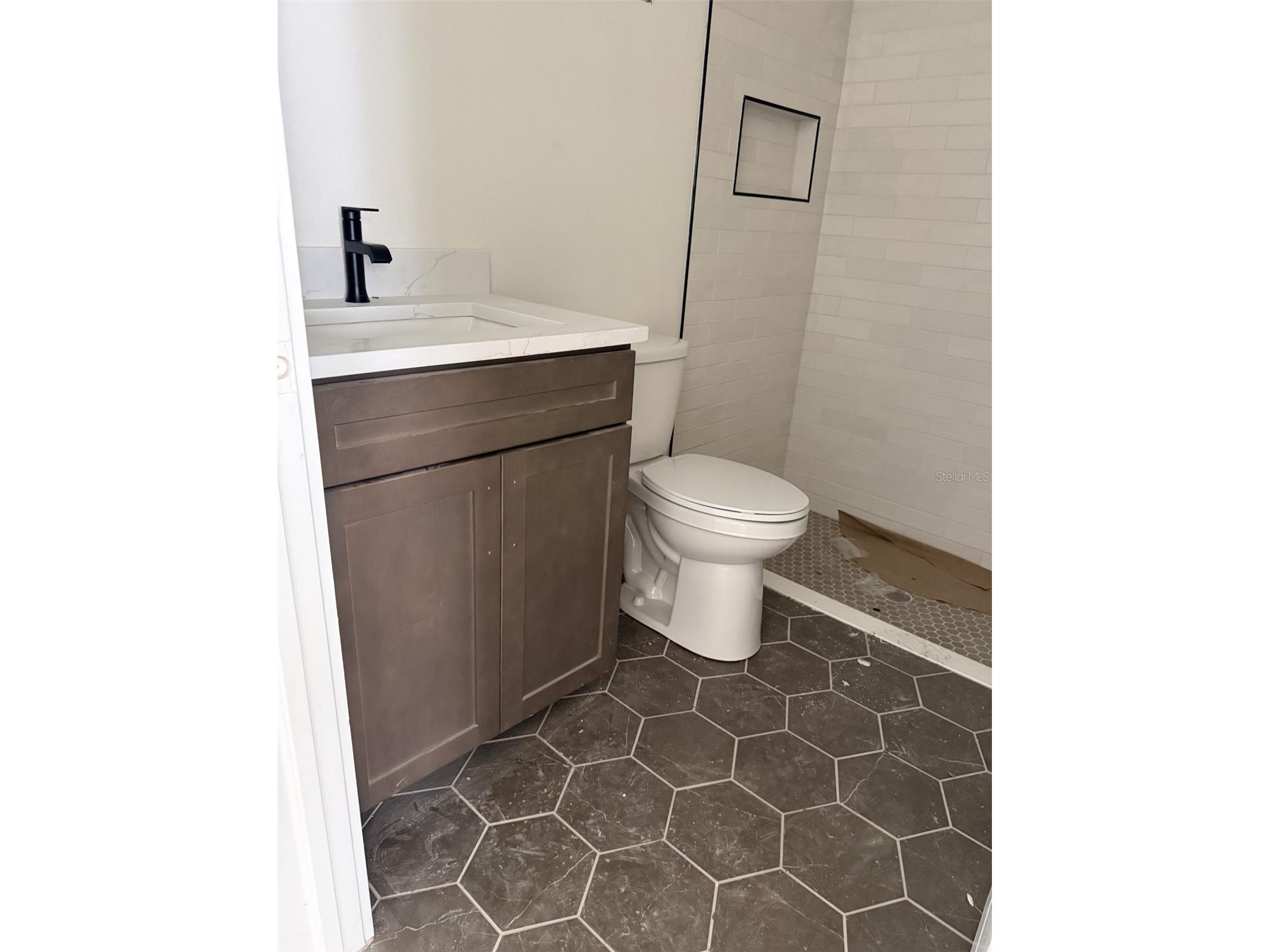 915 W Virginia Avenue Tampa FL 33603 TB8499100 image15