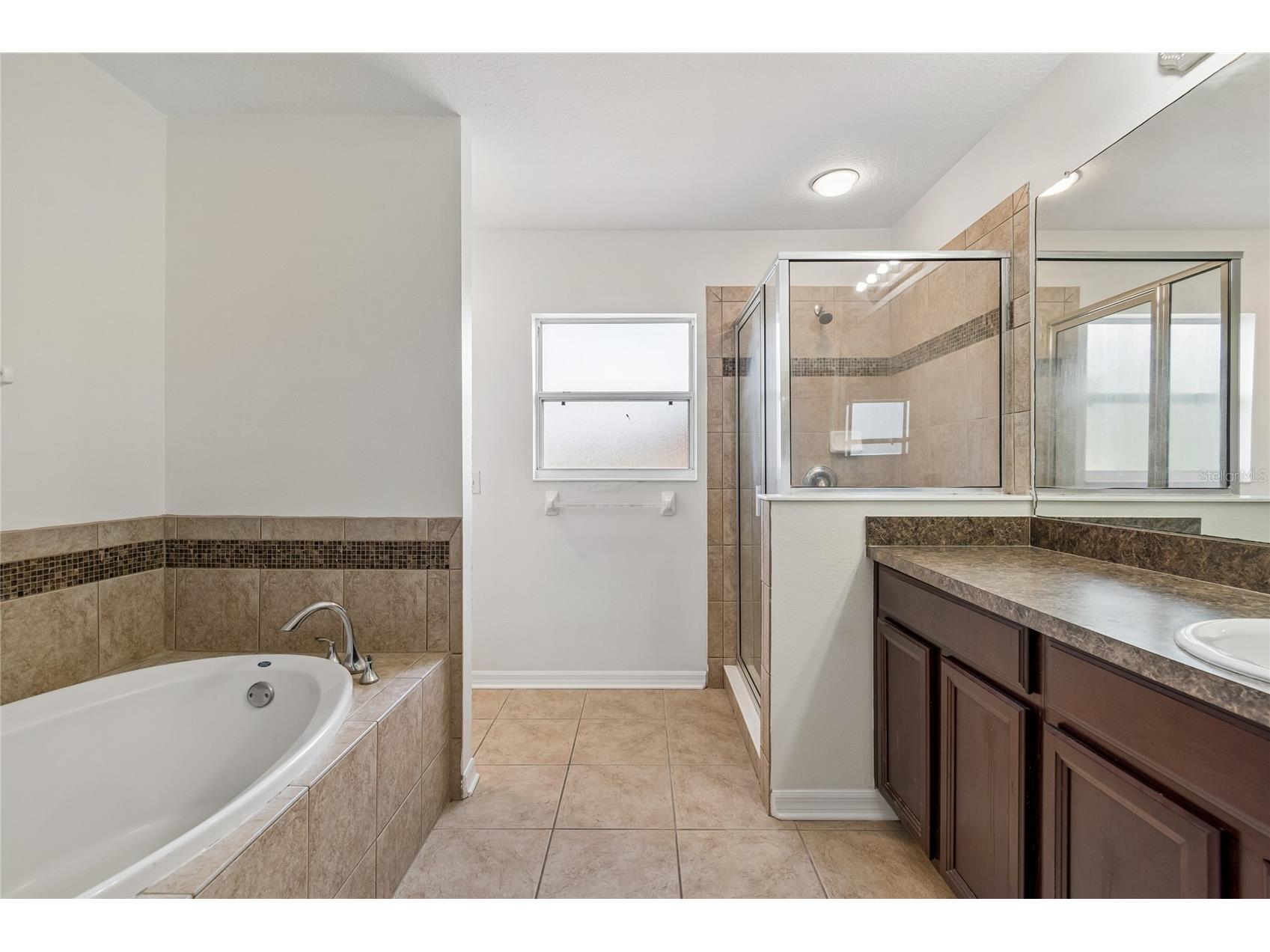 915 Windton Oak Drive Ruskin FL 33570 TB8525698 image24