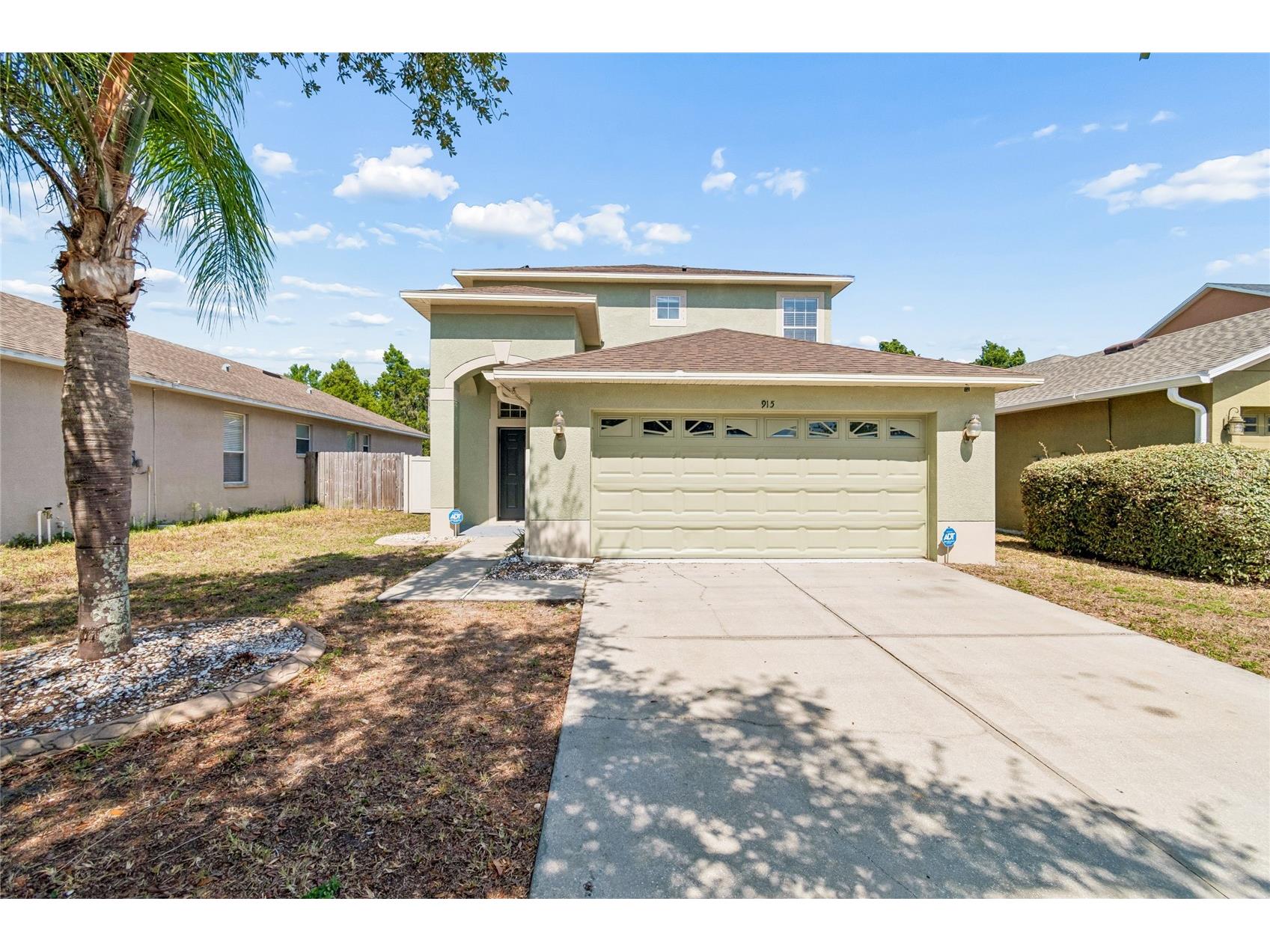 915 Windton Oak Drive Ruskin FL 33570 TB8525698 image3