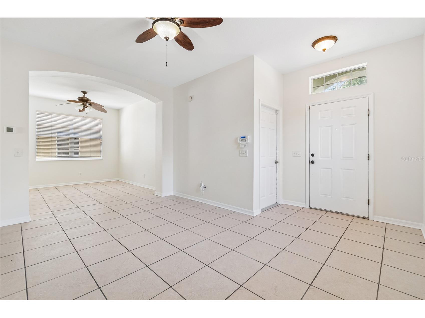 915 Windton Oak Drive Ruskin FL 33570 TB8525698 image6