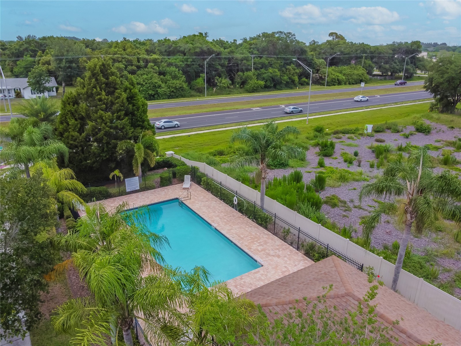 915 Windton Oak Drive Ruskin FL 33570 TB8525698 image60