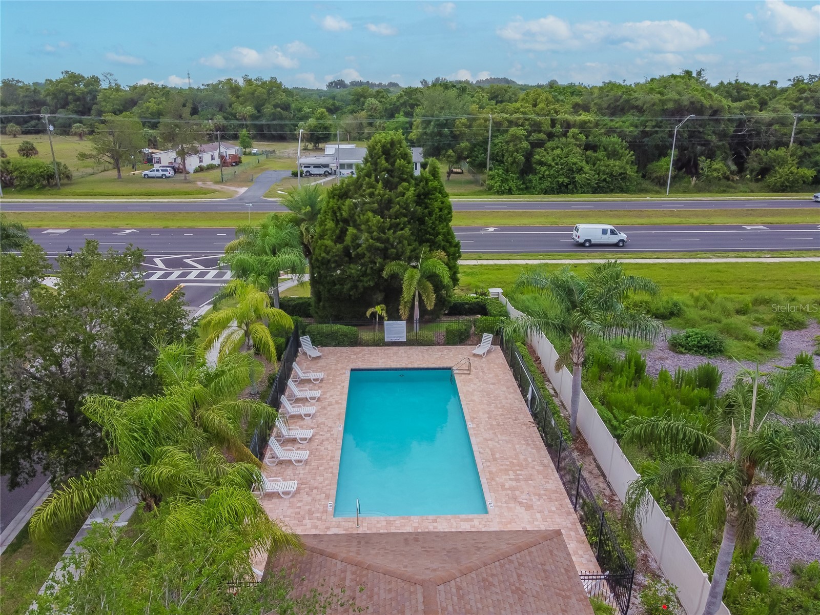 915 Windton Oak Drive Ruskin FL 33570 TB8525698 image61