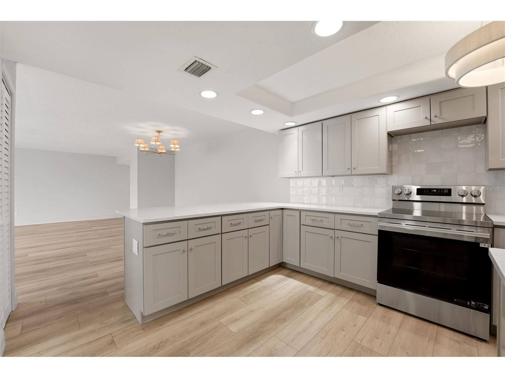 9150 Blind Pass Road #206 Sarasota FL 34242 C7526359 image9