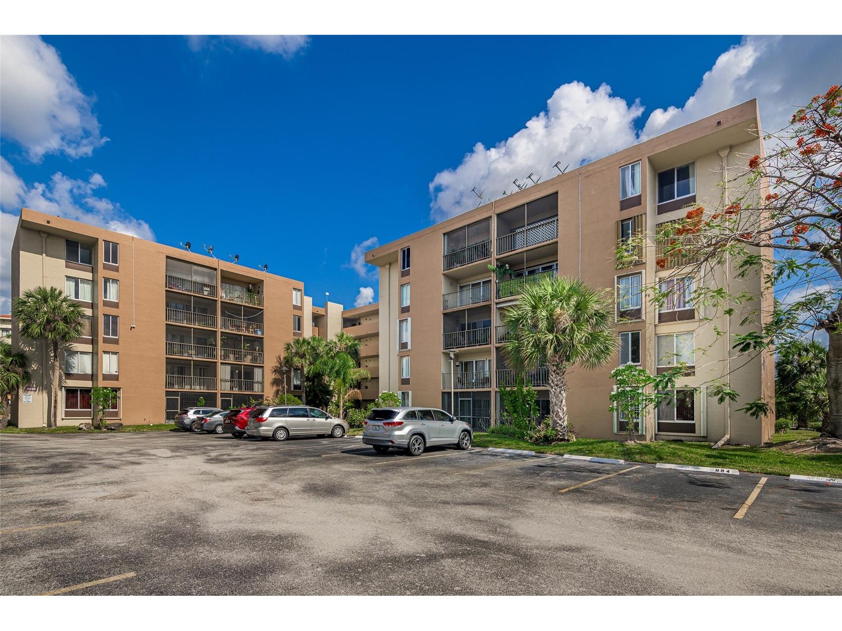 9150 Fontainebleau Blvd Miami FL 33174 C7523270 image1