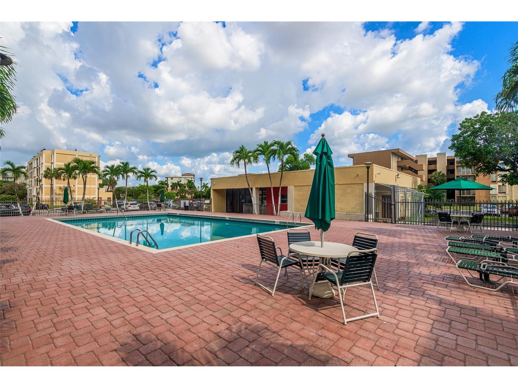 9150 Fontainebleau Blvd Miami FL 33174 C7523270 image28