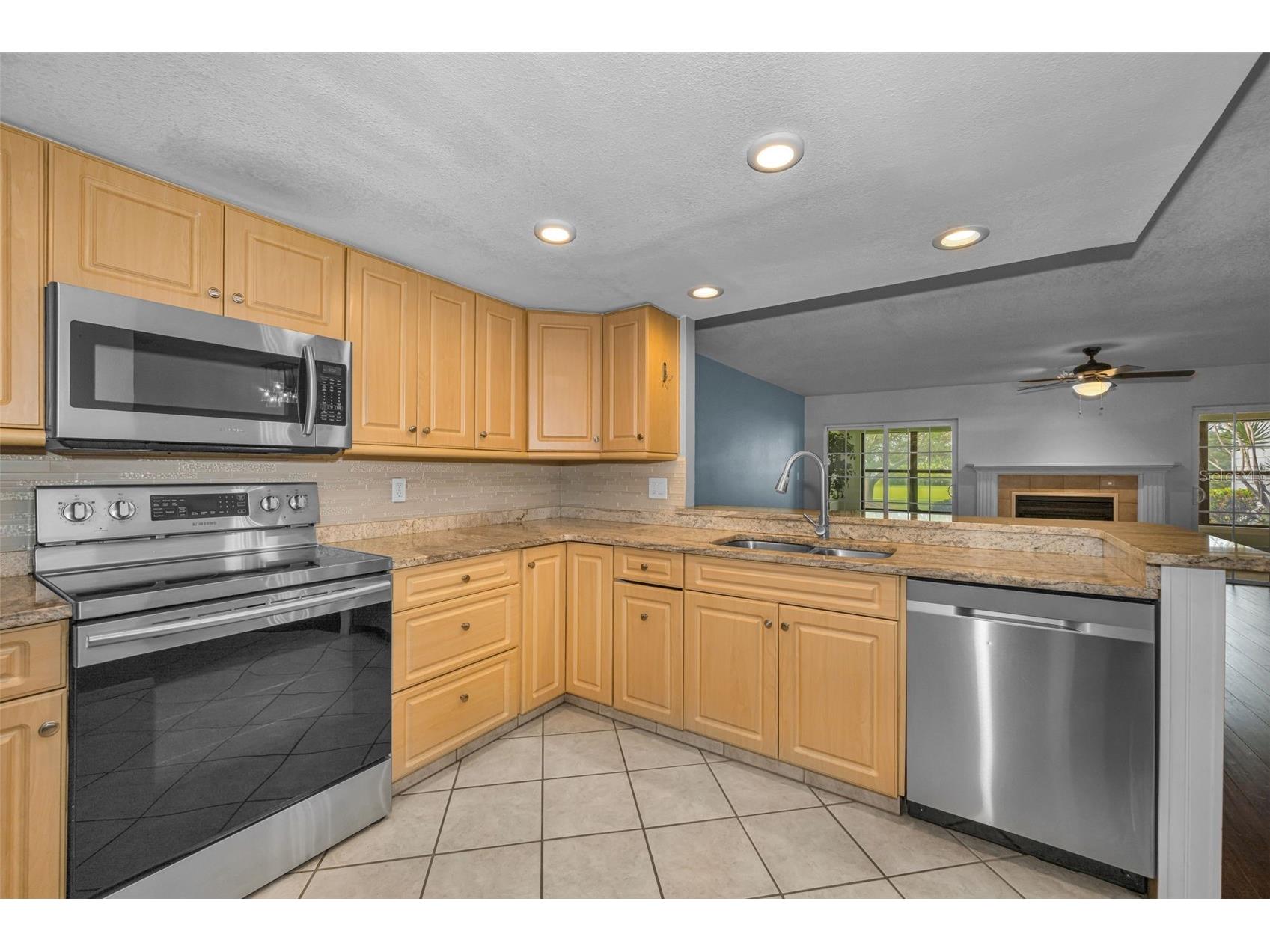 9150 Park Boulevard #6 Seminole FL 33777 TB8506883 image10