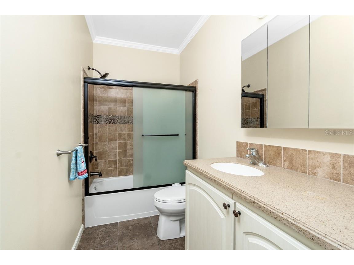 9150 Pine Cove Drive Englewood FL 34224 - LEMON BAY GULF OF AMERICA D6143011 image21