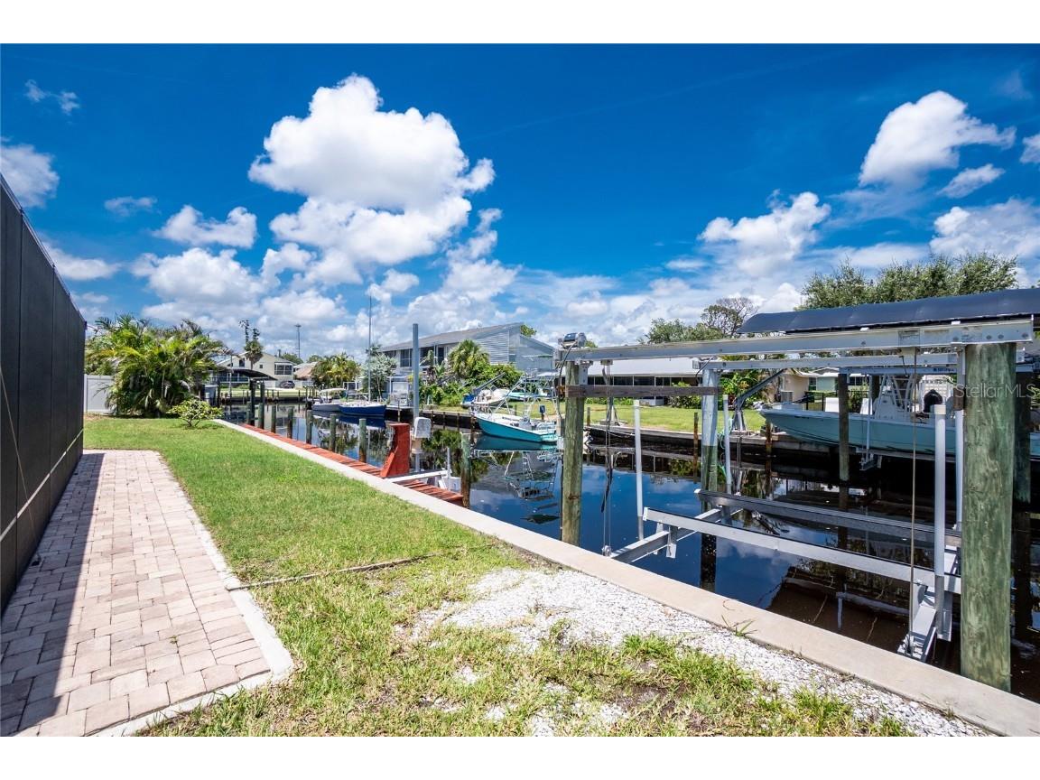 9150 Pine Cove Drive Englewood FL 34224 - LEMON BAY GULF OF AMERICA D6143011 image40