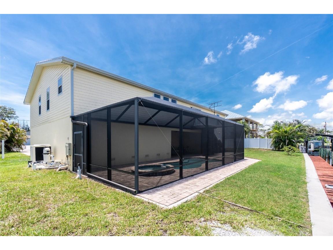 9150 Pine Cove Drive Englewood FL 34224 - LEMON BAY GULF OF AMERICA D6143011 image43