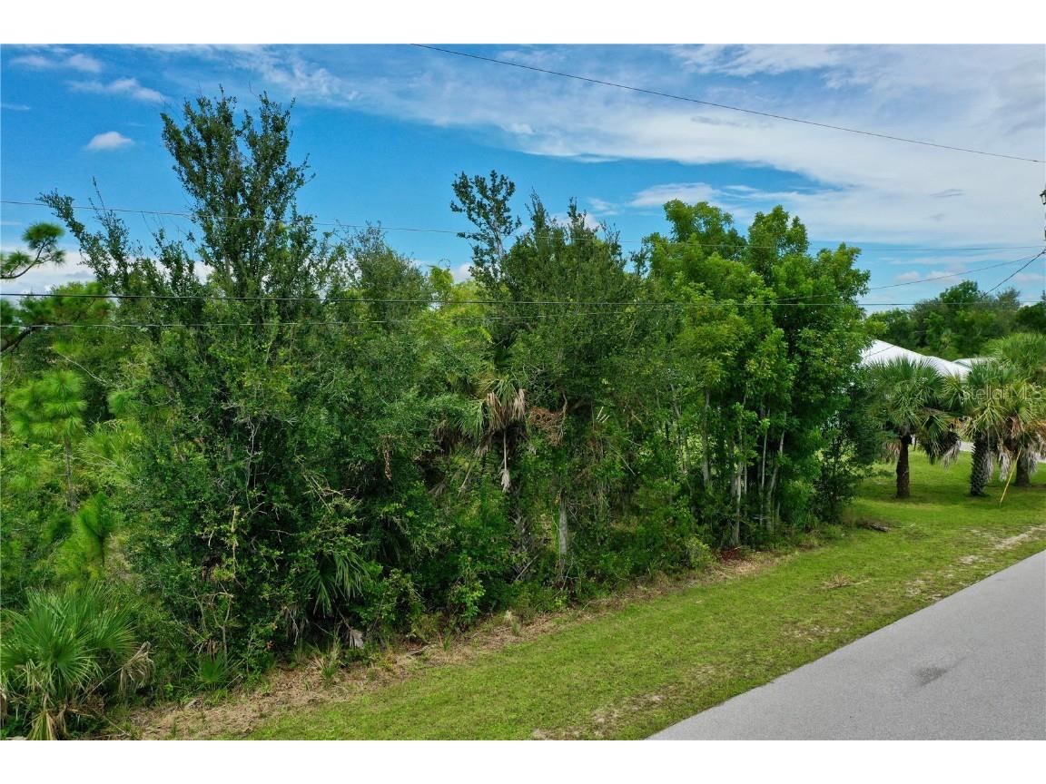 9150 Snapper Circle Port Charlotte FL 33981 - SNAPPER WATERWAY C7514320 image3