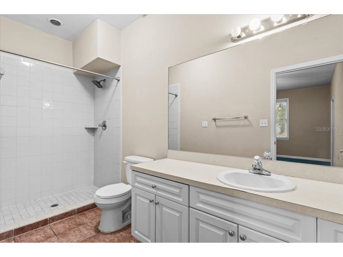 9150 SW 49th Place #C Gainesville FL 32608 GC536067 image11