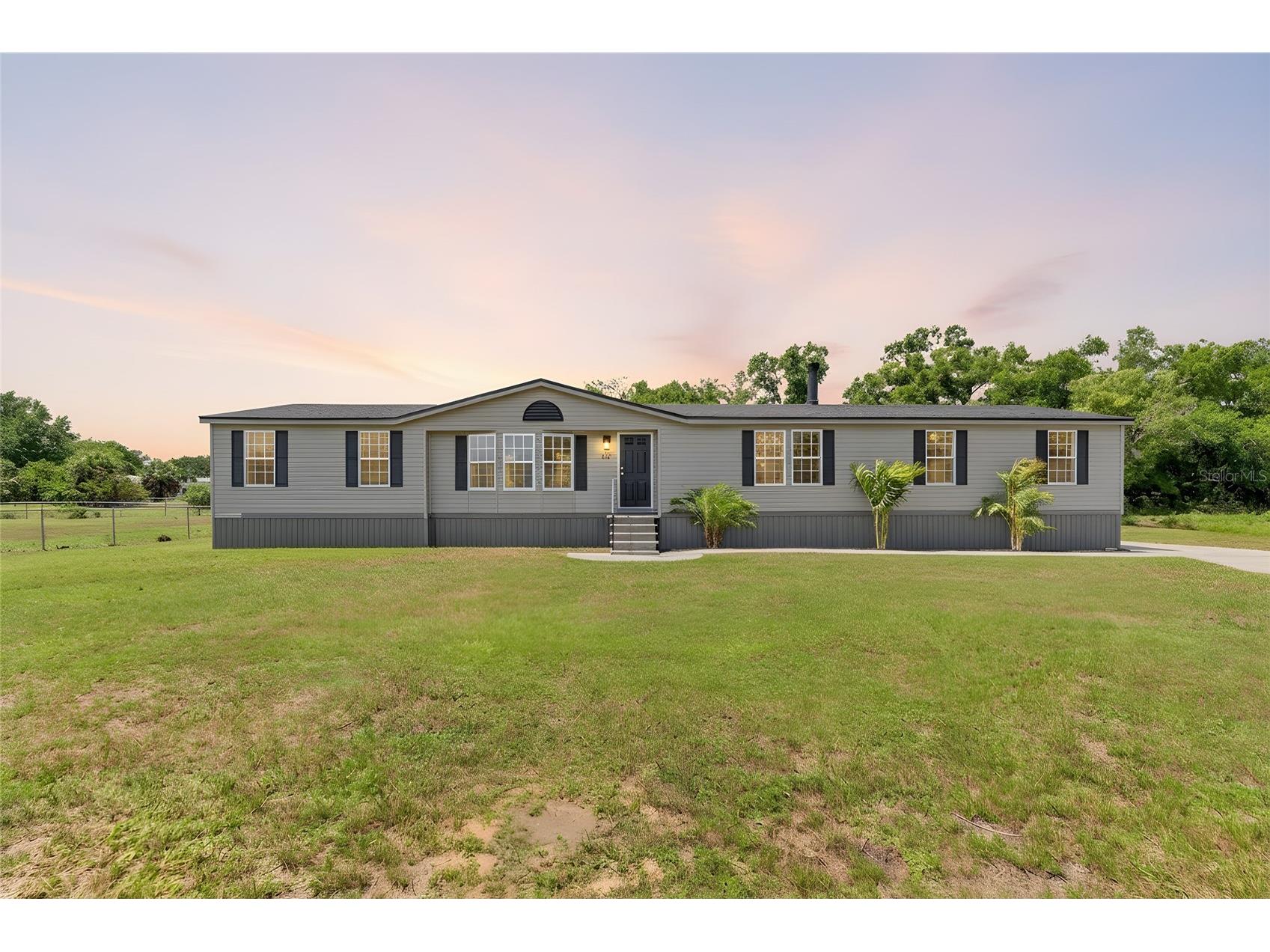 9150 Wood Terrace Drive Tampa FL 33637 TB8495694 image1