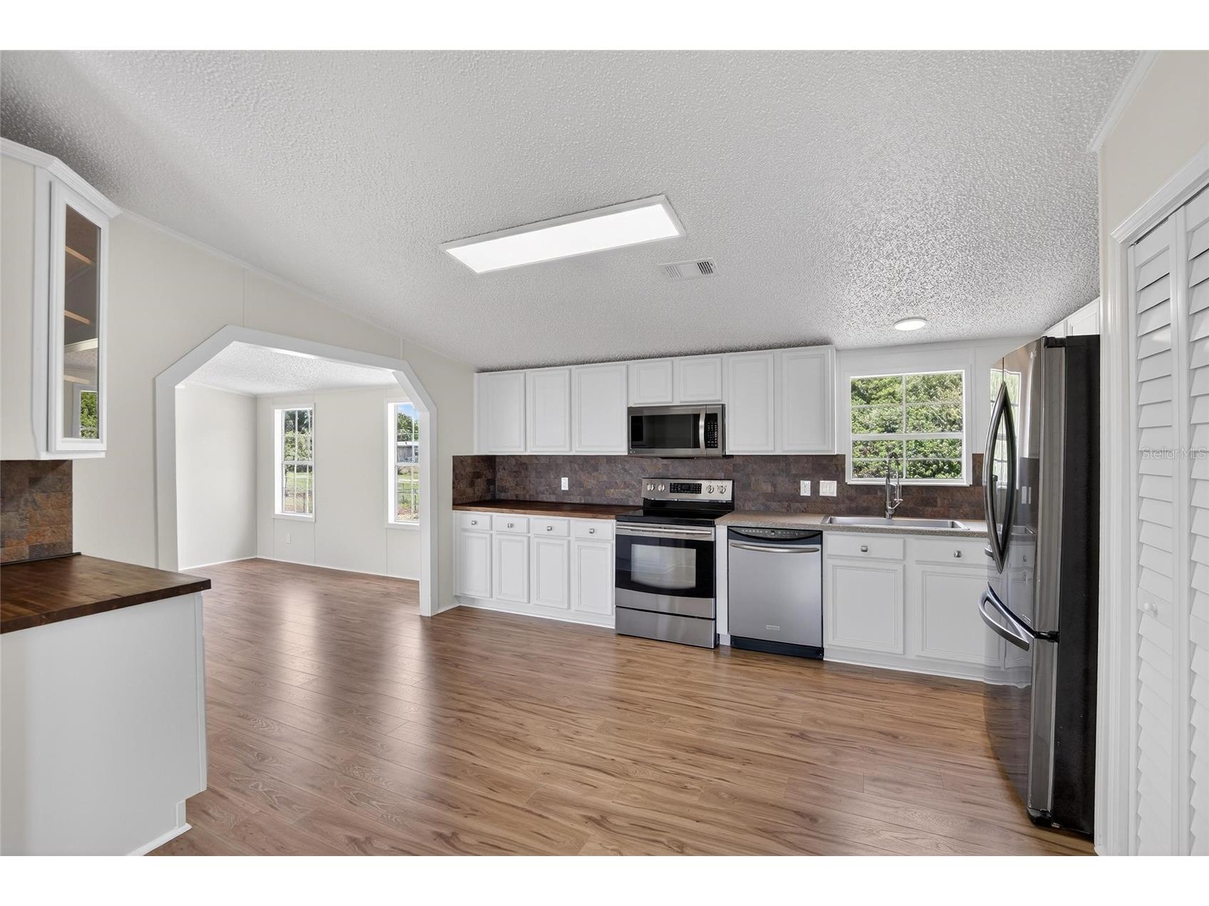 9150 Wood Terrace Drive Tampa FL 33637 TB8495694 image14
