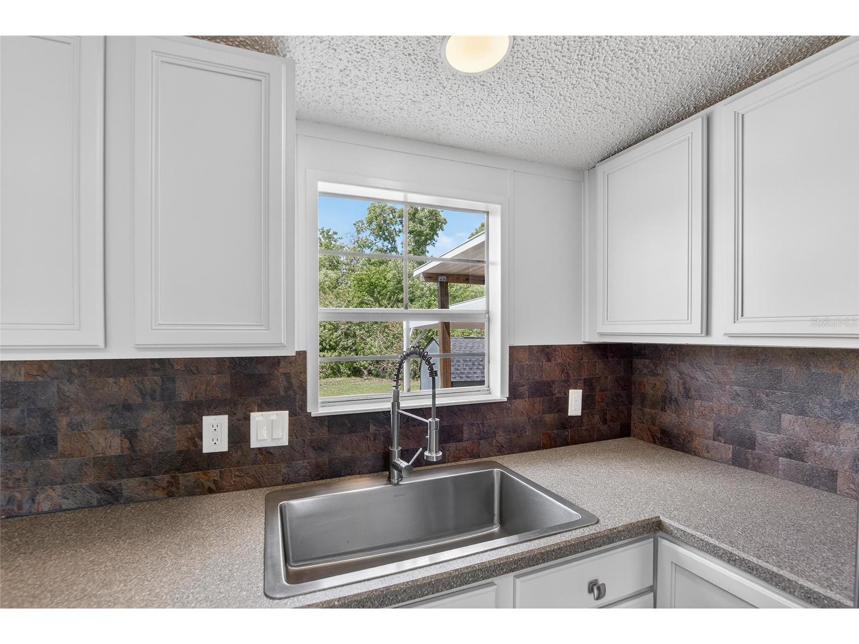 9150 Wood Terrace Drive Tampa FL 33637 TB8495694 image17