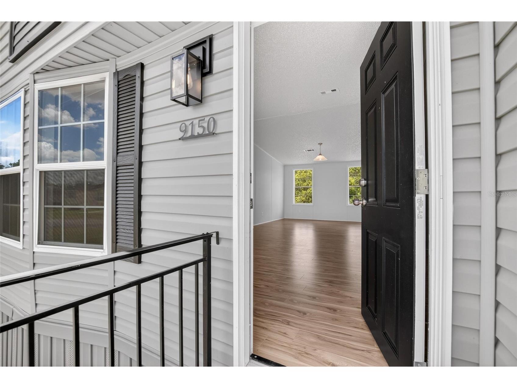 9150 Wood Terrace Drive Tampa FL 33637 TB8495694 image6