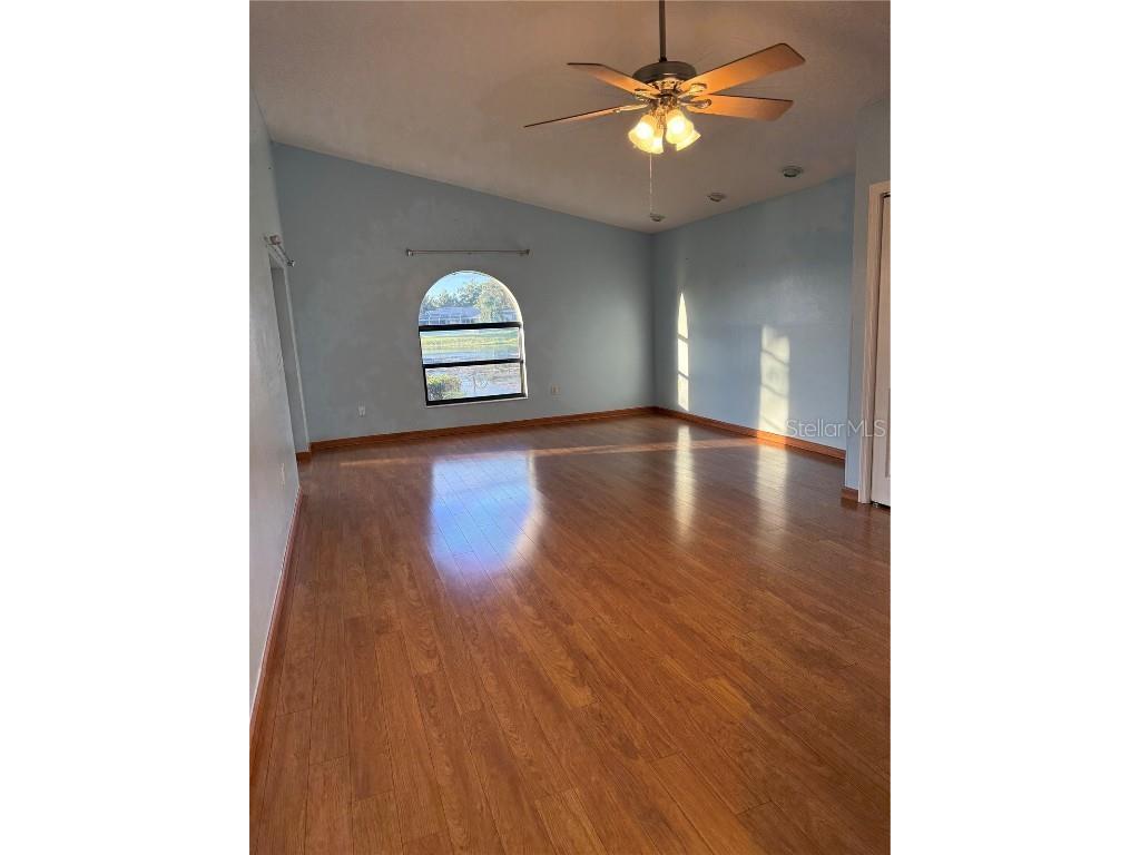 9151 Lingrove Road Weeki Wachee FL 34613 TB8433217 image2