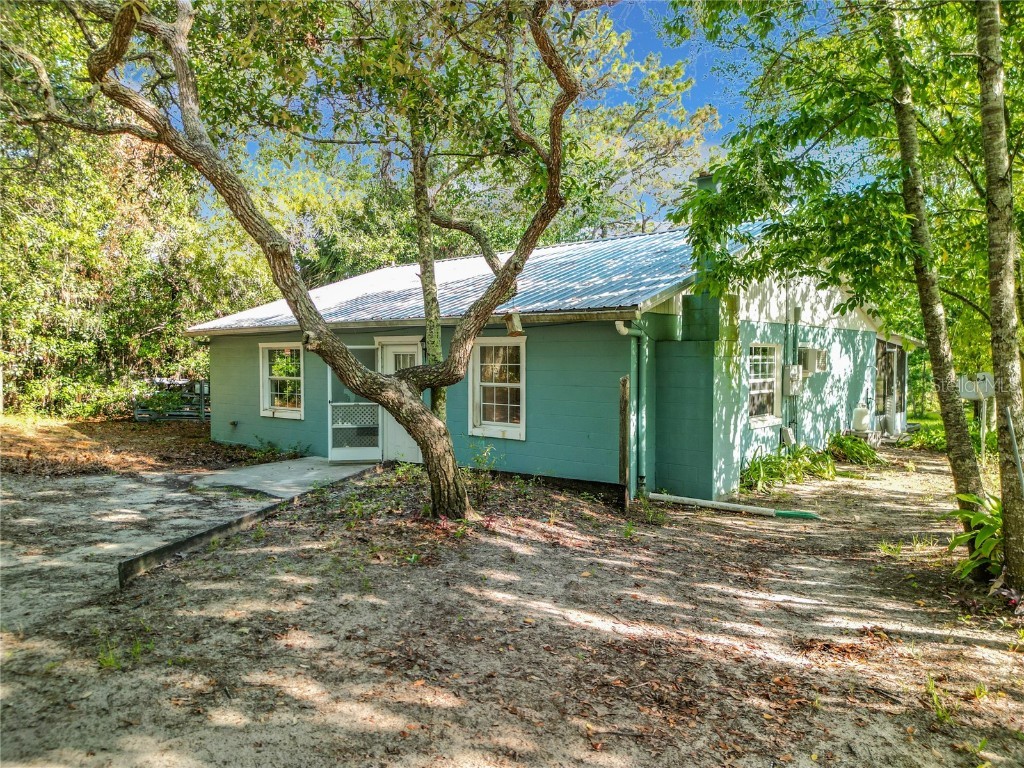 9151 Ostrom Way Weeki Wachee FL 34613 T3528840 image1