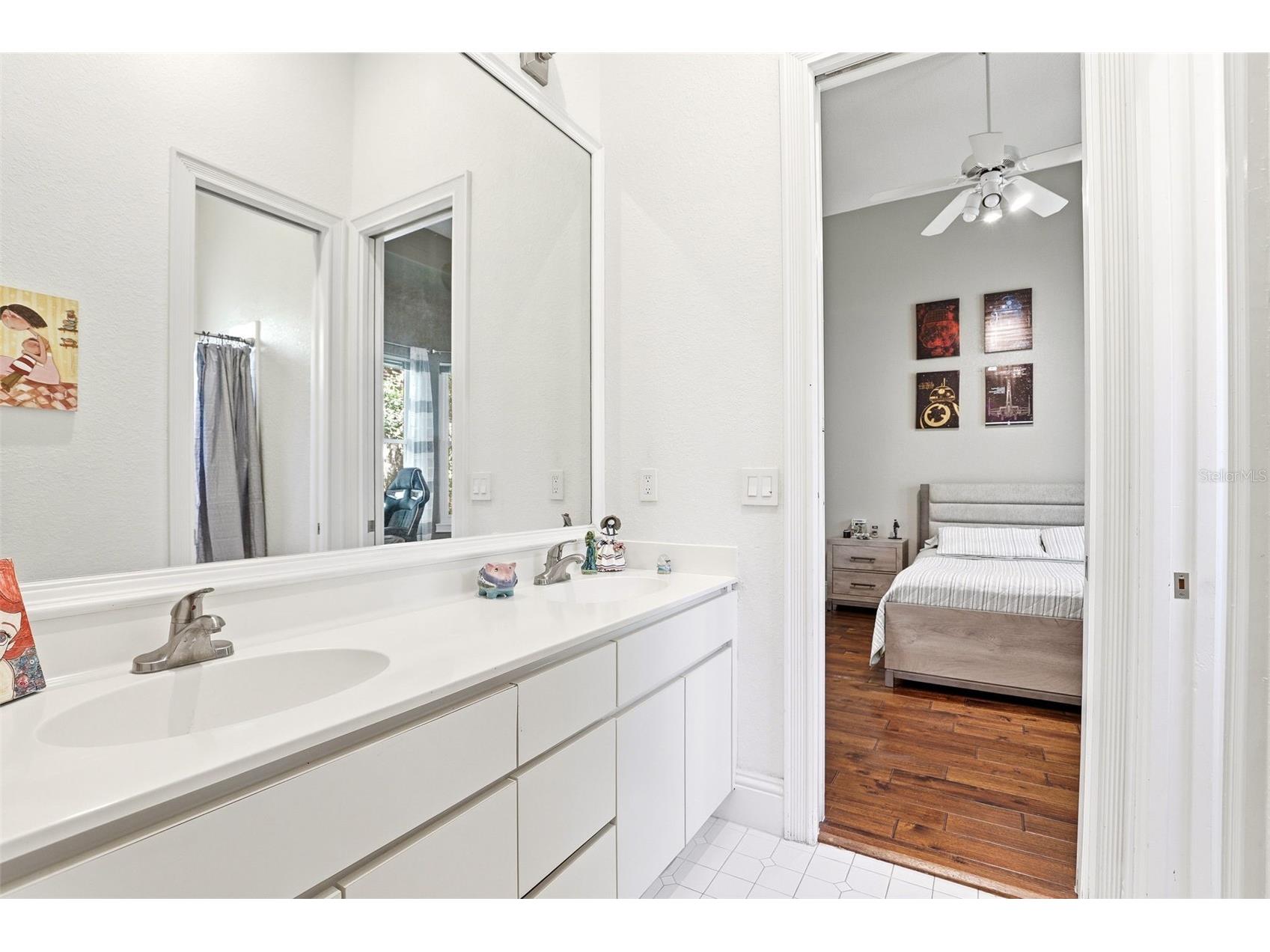 9151 Point Cypress Drive Orlando FL 32836 O6398328 image27
