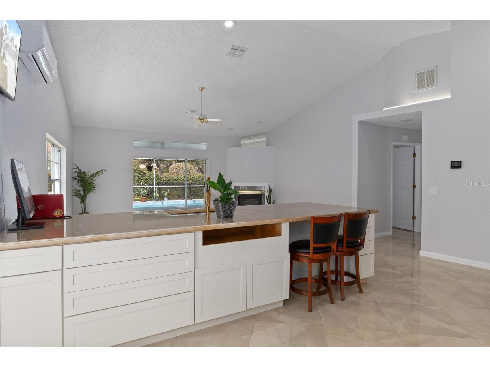 9151 Rhett Lane Weeki Wachee FL 34613 W7883582 image16