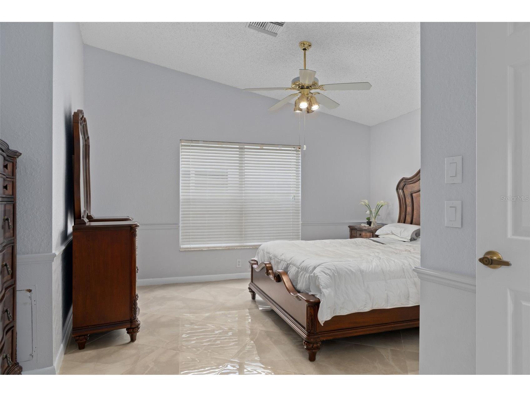 9151 Rhett Lane Weeki Wachee FL 34613 W7883582 image23