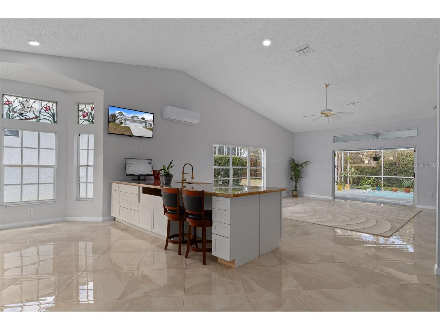 9151 Rhett Lane Weeki Wachee FL 34613 W7883582 image8