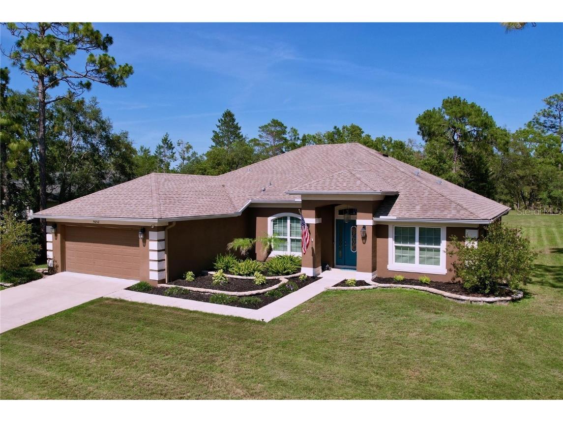 9152 Bunting Road Weeki Wachee FL 34613 W7875844 image1