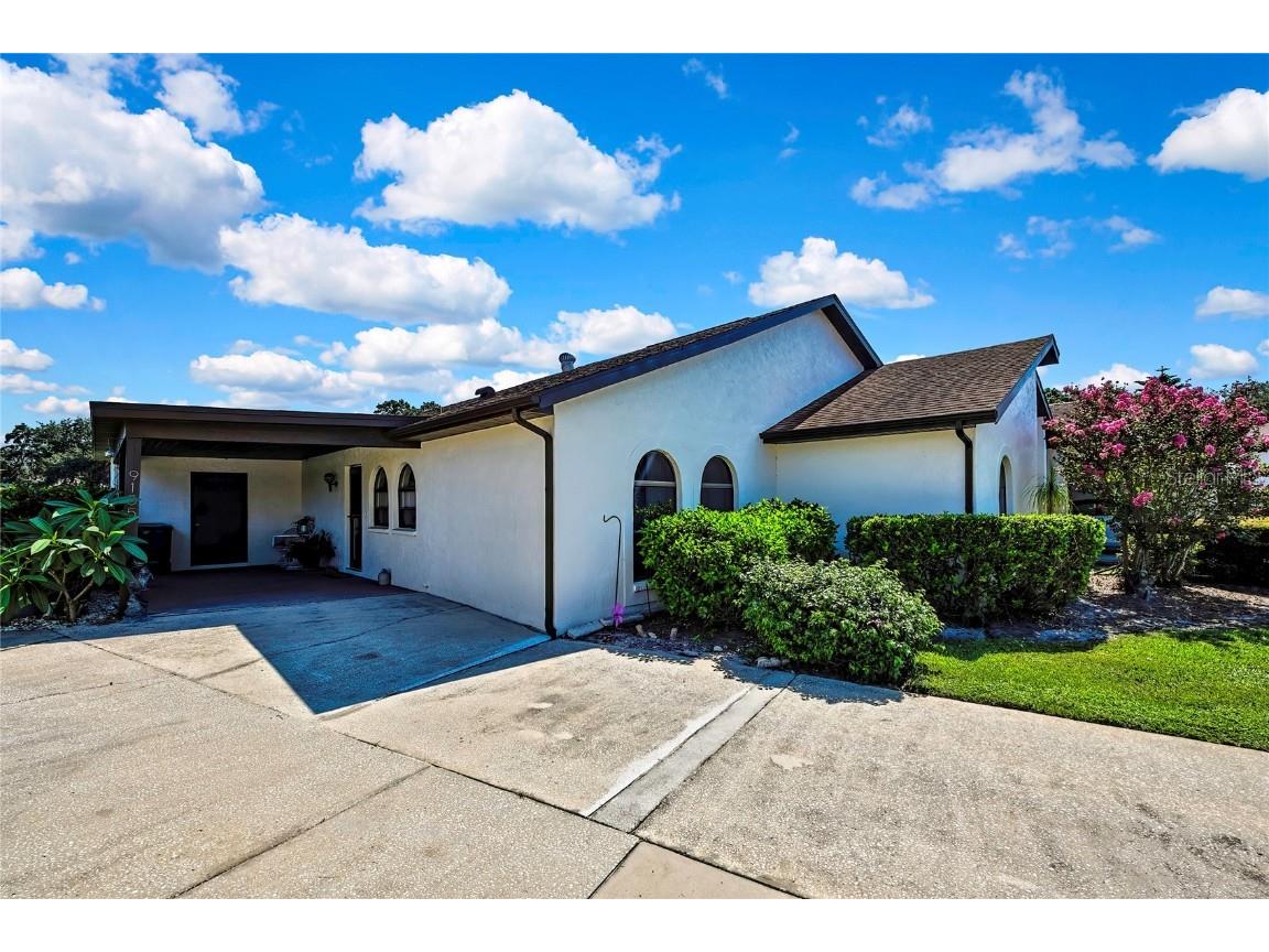 9155 Lingrove Road Weeki Wachee FL 34613 TB8422300 image1