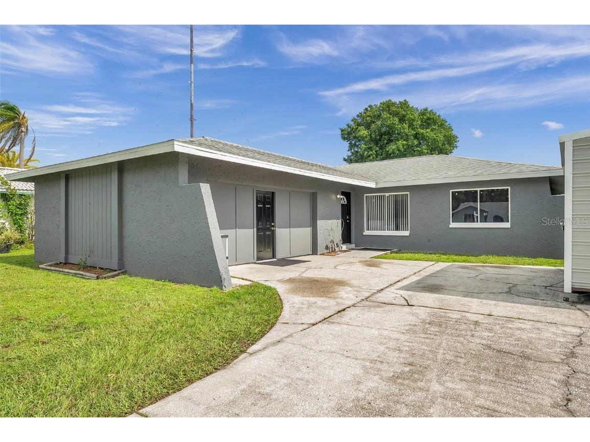 9156 85th Avenue Seminole FL 33777 U8252435 image1