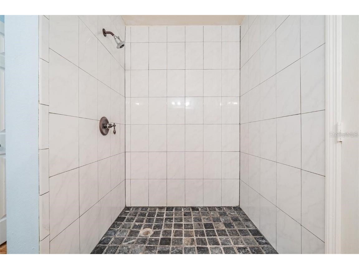 9156 Lake Chase Island Way #9156 Tampa FL 33626 TB8410171 image21