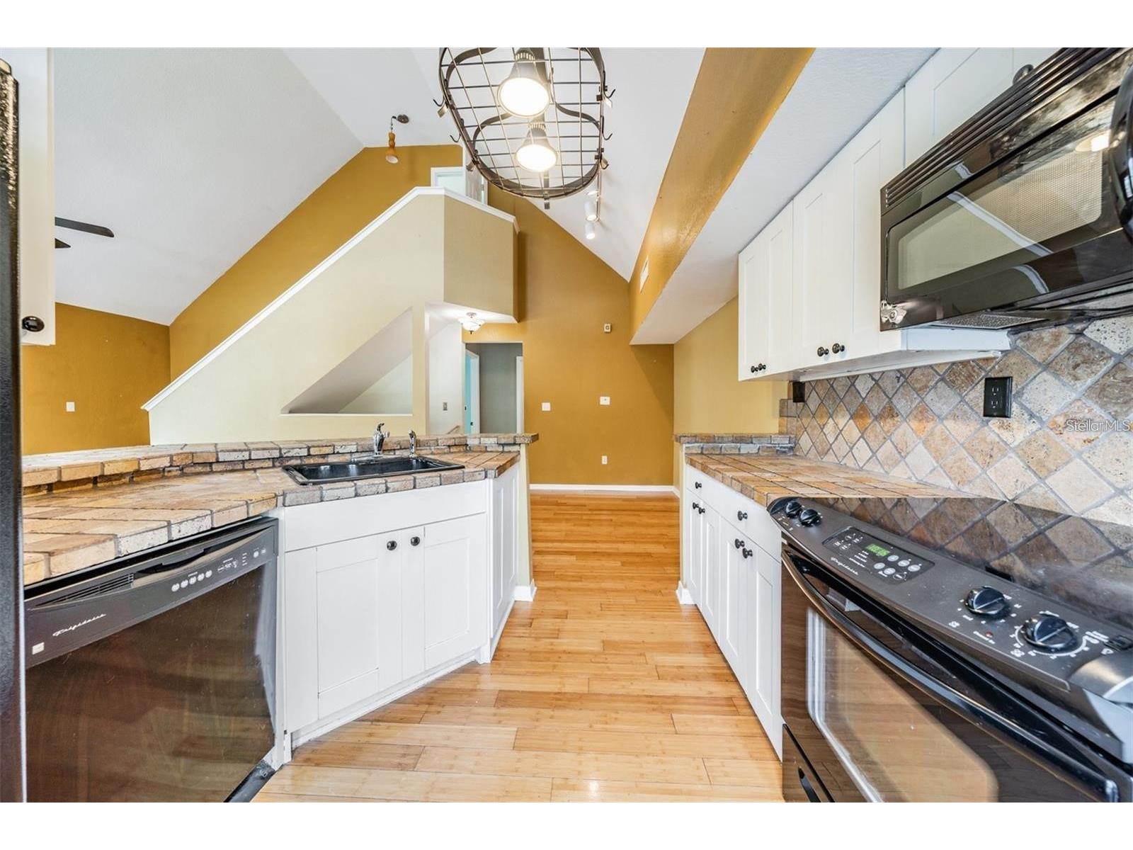 9156 Lake Chase Island Way #9156 Tampa FL 33626 TB8513667 image20