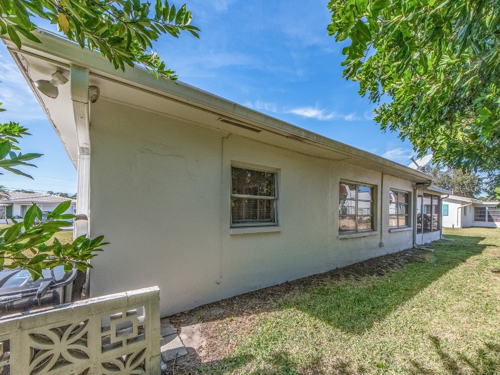 9157 140th Way Seminole FL 33776 TB8445914 image30