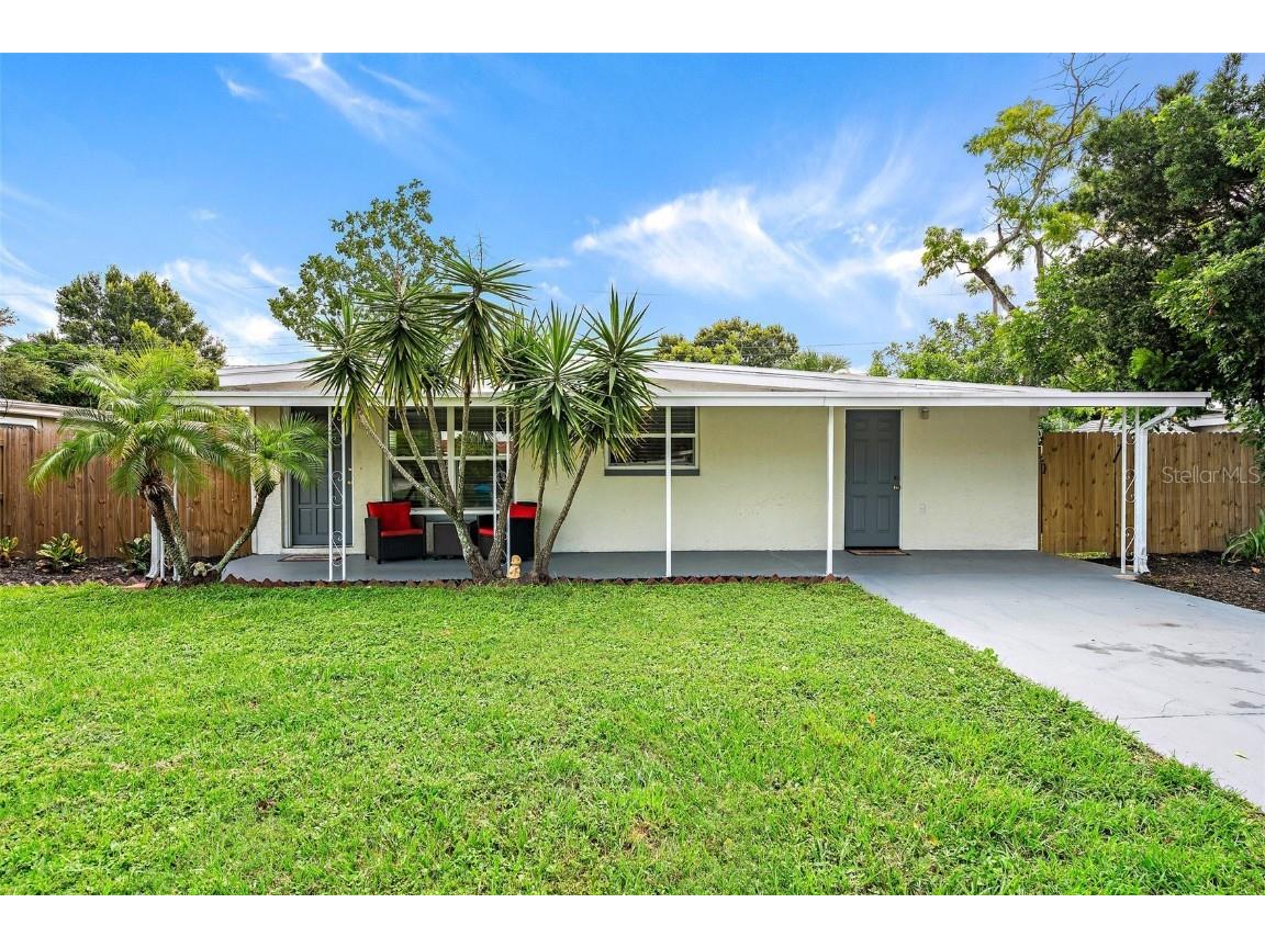 9157 82nd Way Seminole FL 33777 U8253294 image1