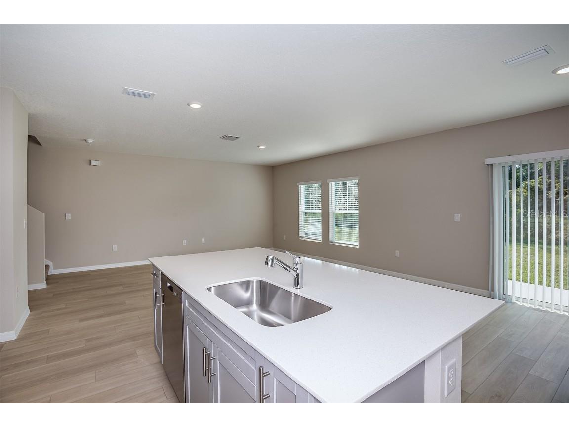 9158 Belleview Forest Pass Zephyrhills FL 33541 TB8453872 image9