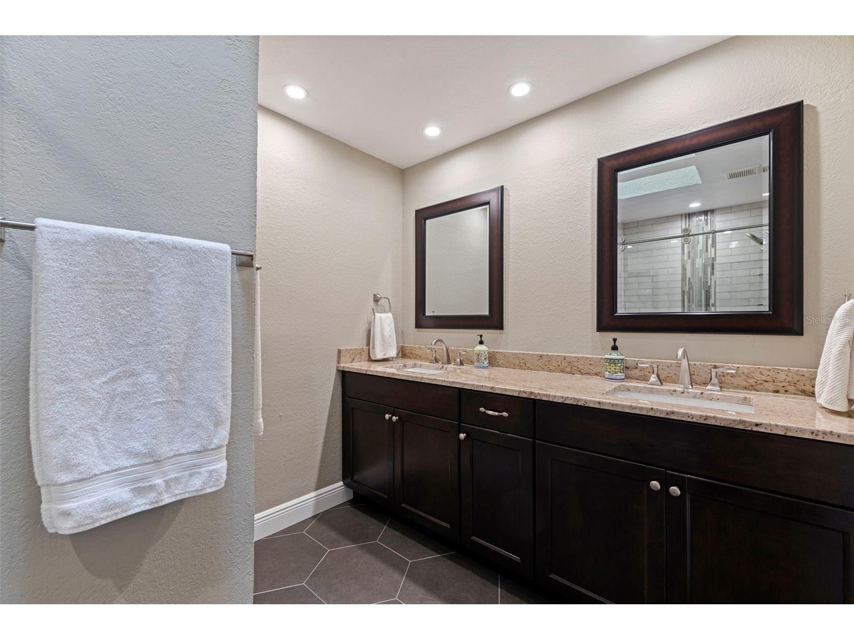 9158 Blind Pass Road Saint Pete Beach FL 33706 - BLIND PASS/GULF OF MEXICO TB8472025 image25