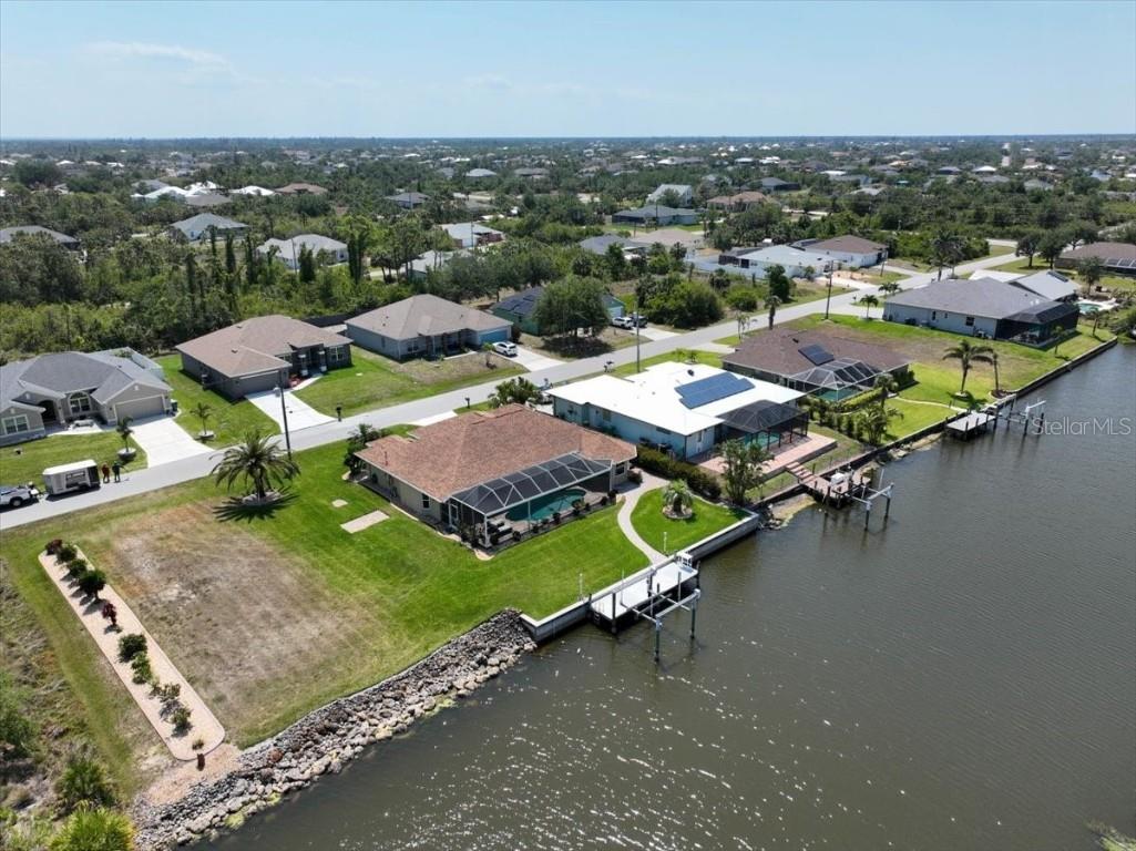 9158 Melody Circle Port Charlotte FL 33981 - MELODY WATERWAY D6141949 image1