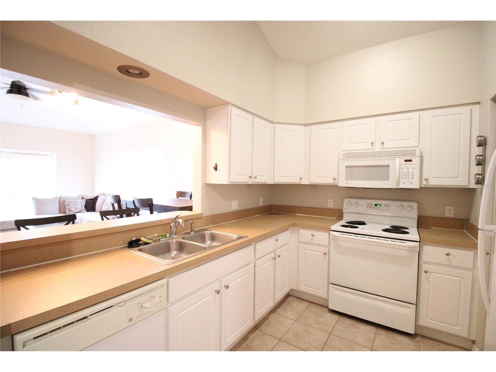 9158 SW 51st Road #J303 Gainesville FL 32608 GC539946 image7