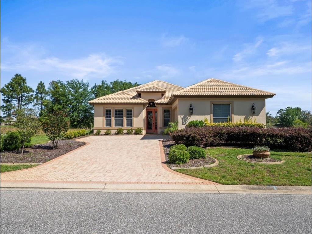 9159 Trevino Drive Weeki Wachee FL 34613 - LAKE ALFRED W7874642 image1