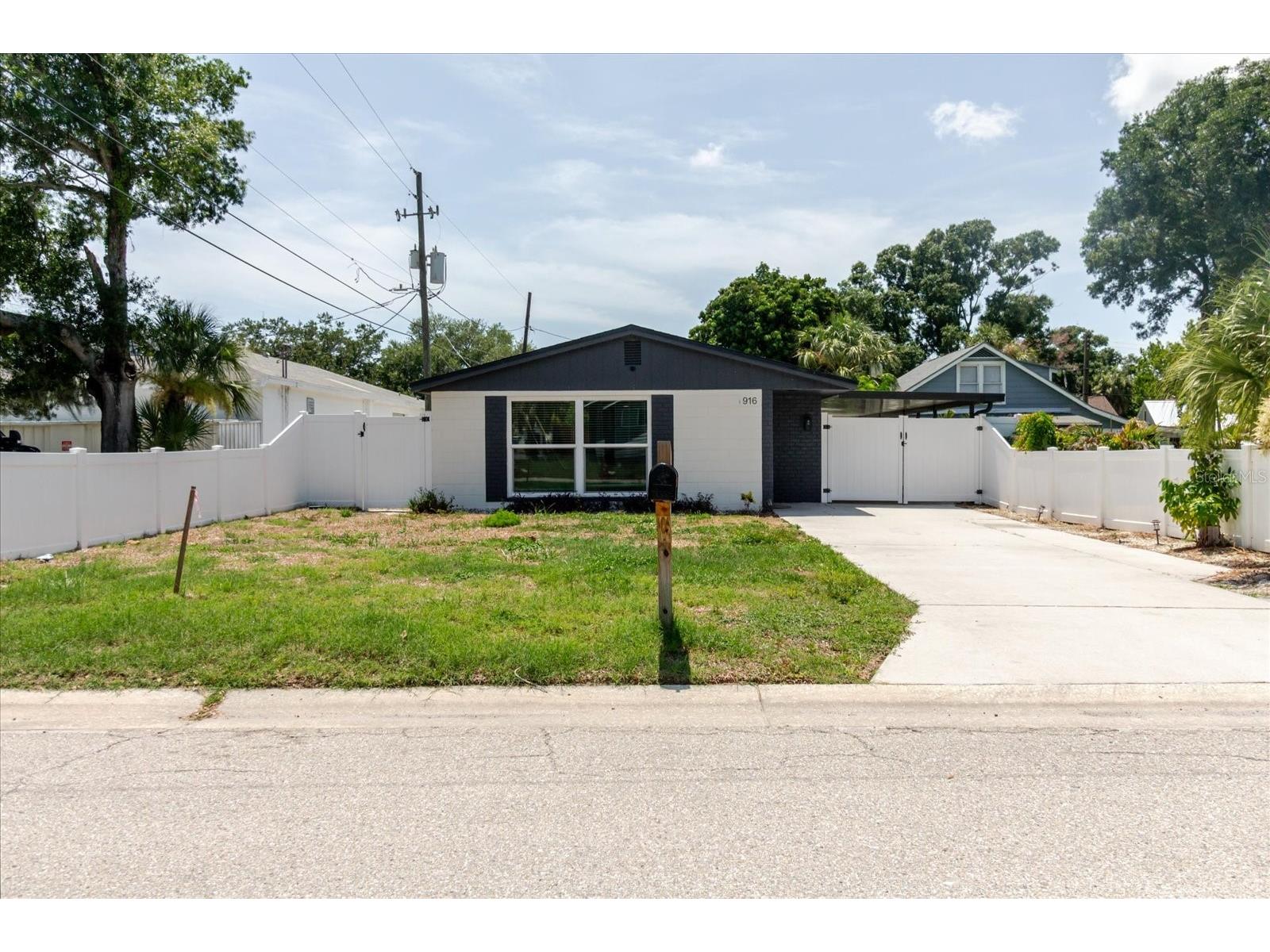 916 17th Street N Saint Petersburg FL 33713 TB8519175 image3