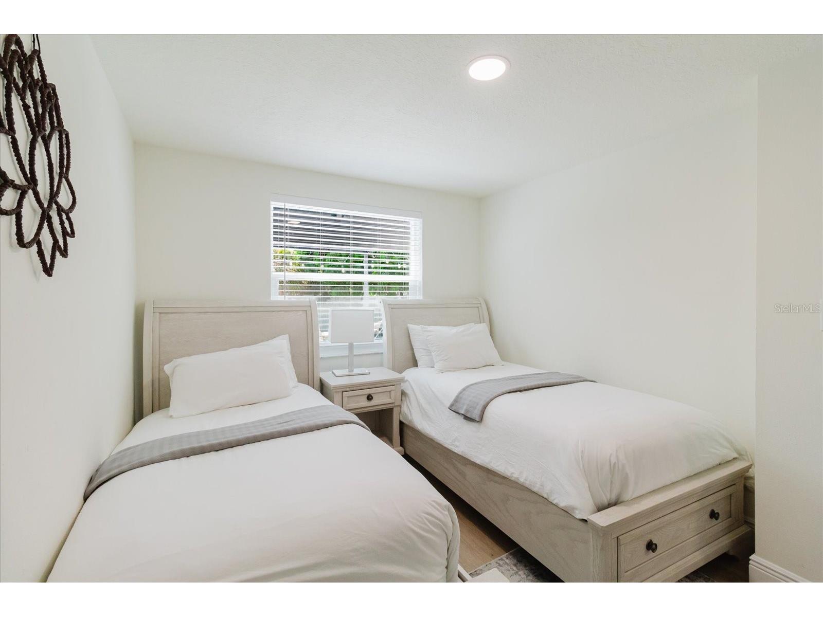 916 17th Street N Saint Petersburg FL 33713 TB8519175 image30