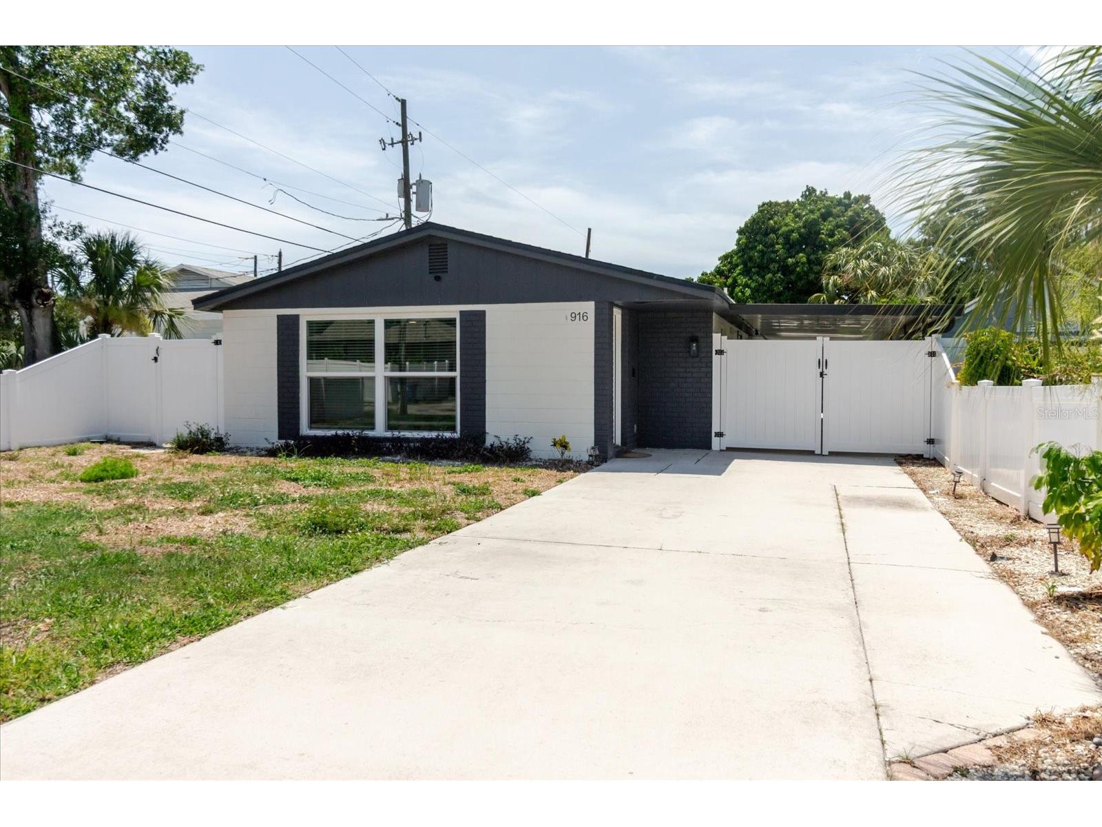 916 17th Street N Saint Petersburg FL 33713 TB8519175 image4