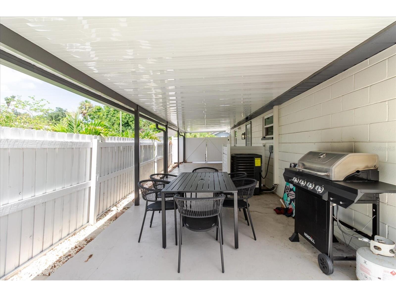 916 17th Street N Saint Petersburg FL 33713 TB8519175 image44