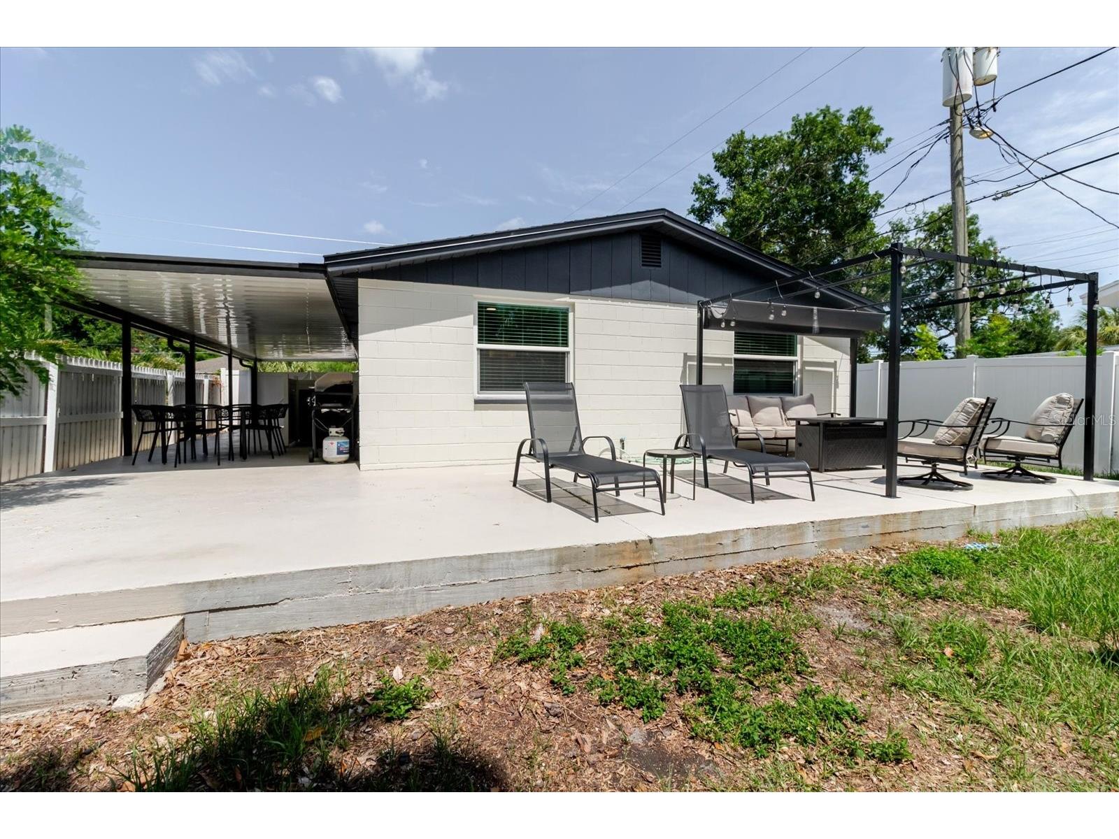 916 17th Street N Saint Petersburg FL 33713 TB8519175 image47