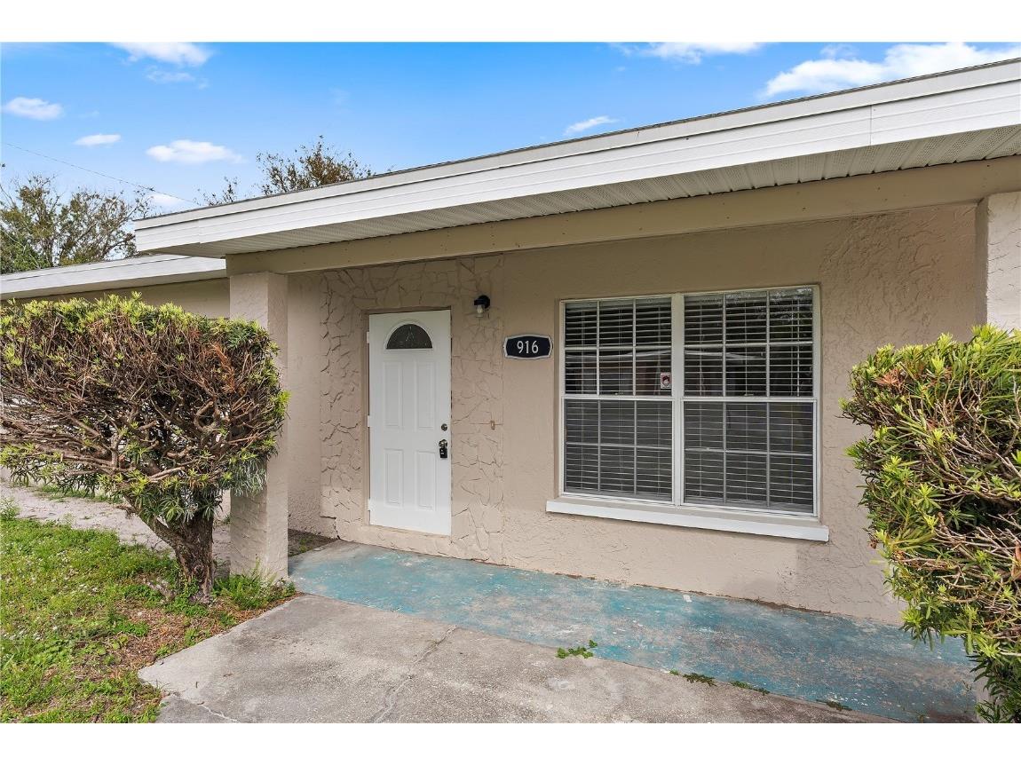 916 26th Street E Palmetto FL 34221 A4558409 image1