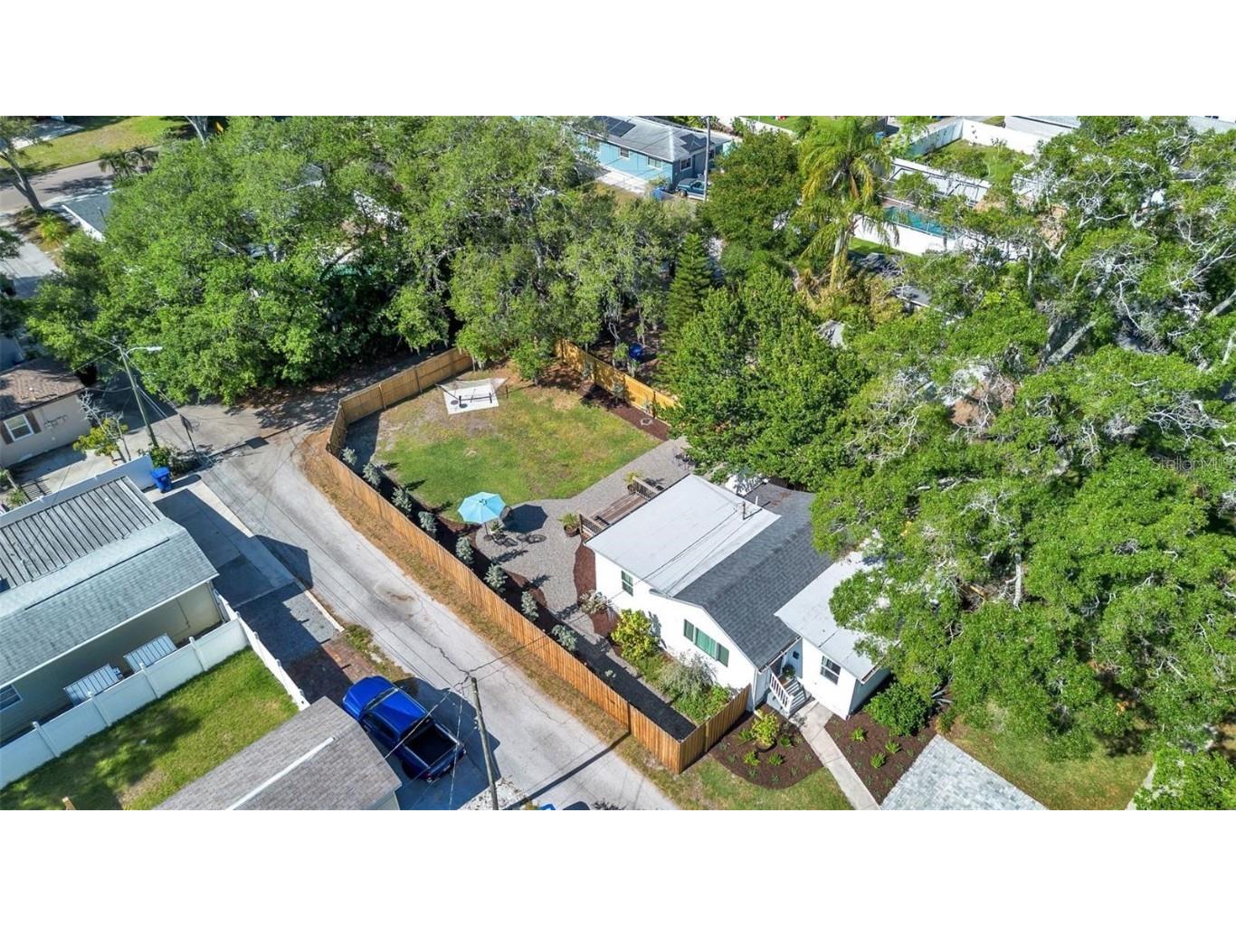 916 47th Avenue N Saint Petersburg FL 33703 TB8426459 image27