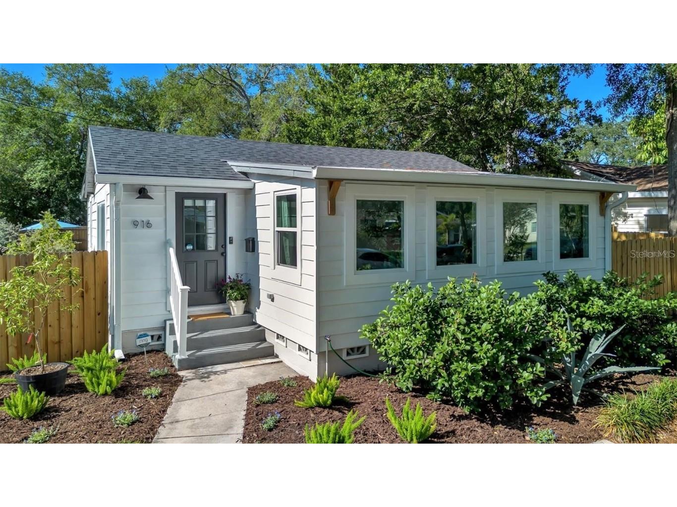 916 47th Avenue N Saint Petersburg FL 33703 TB8426459 image29