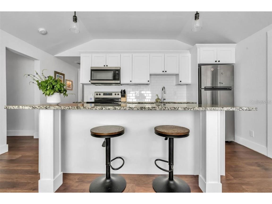 916 47th Avenue N Saint Petersburg FL 33703 TB8426459 image6