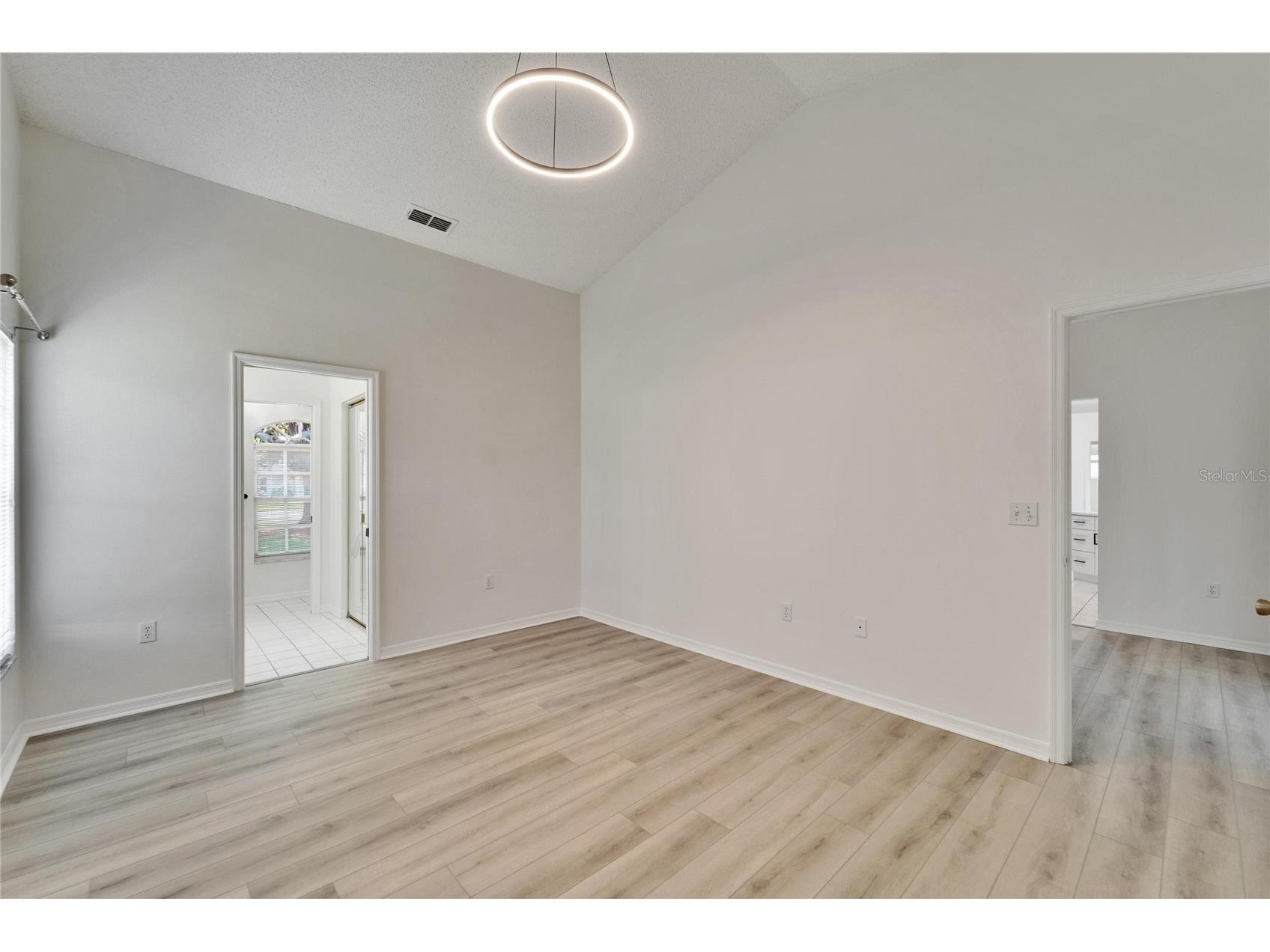 916 48th Street Drive E Bradenton FL 34208 TB8396959 image1