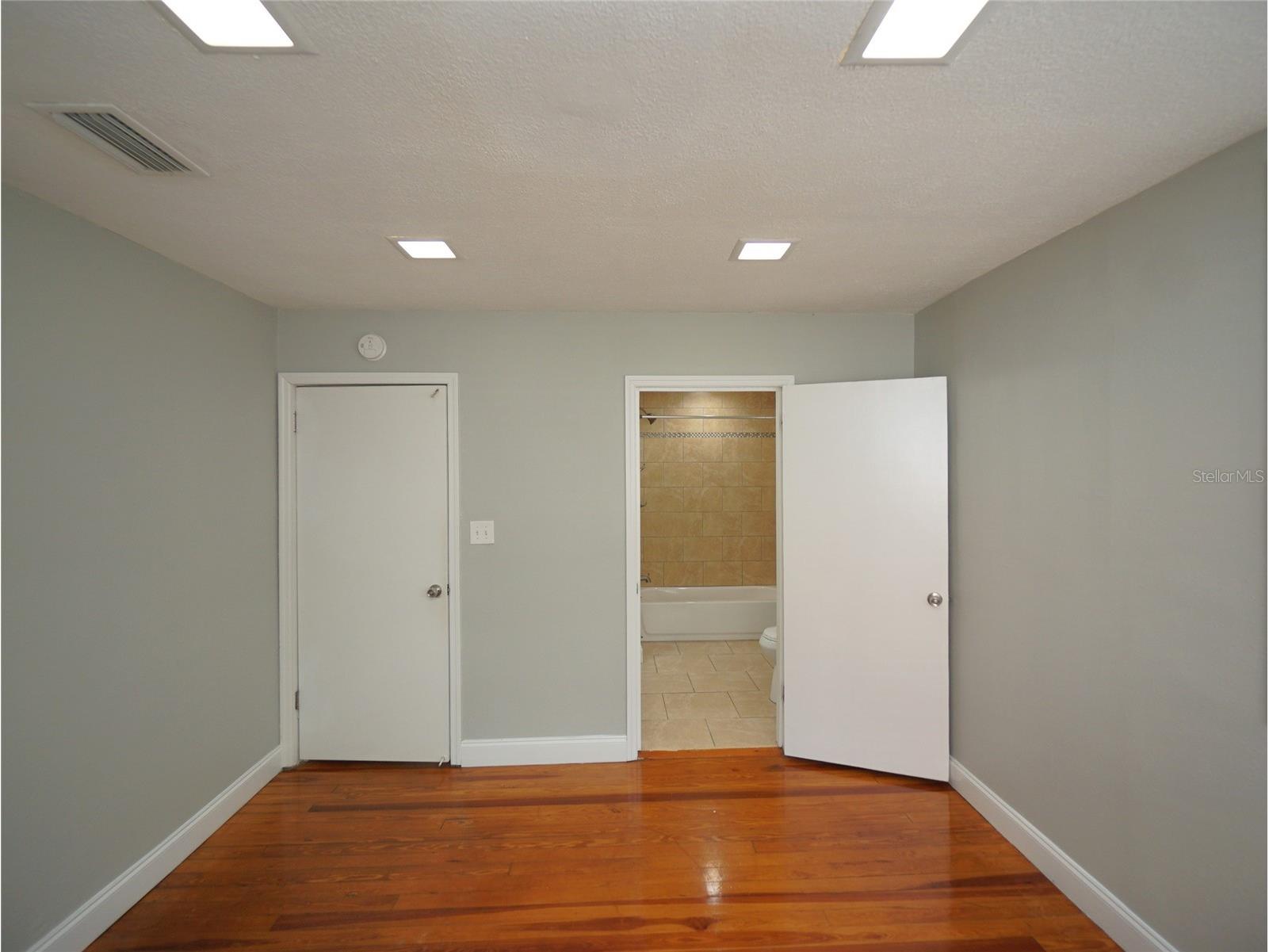 916 E 25th Avenue Tampa FL 33605 TB8500860 image20